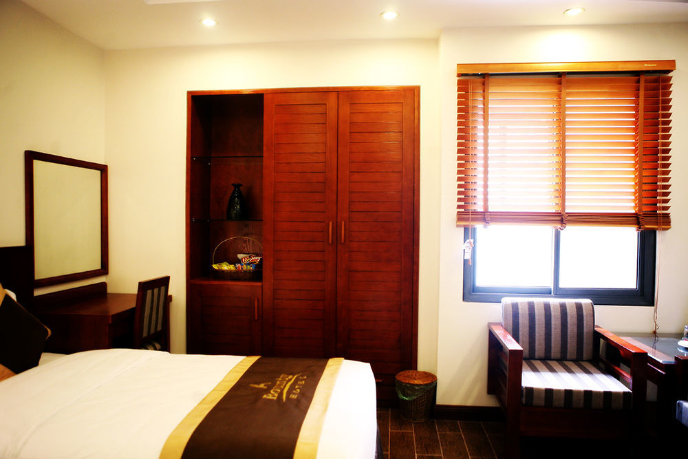 Bounty Hotel Hanoi Exterior photo